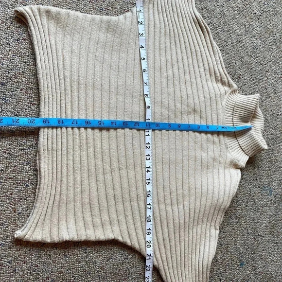 Ardene Supper Soft and Cozy Mock neck Sweater Women Size L - Picture 2 of 5